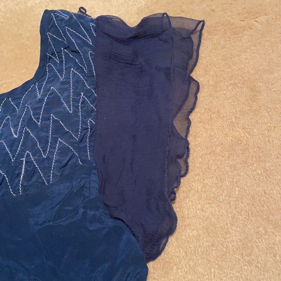 Navy Silk Short Sleeve Blouse - Picture 5 of 6